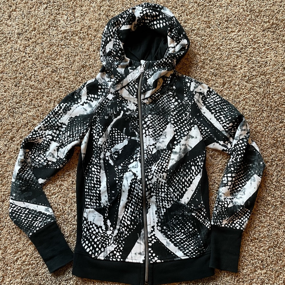 Lululemon Scuba Jacket - Size 4